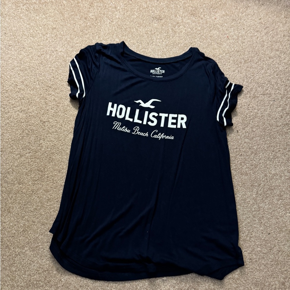 Hollister T shirt women’s